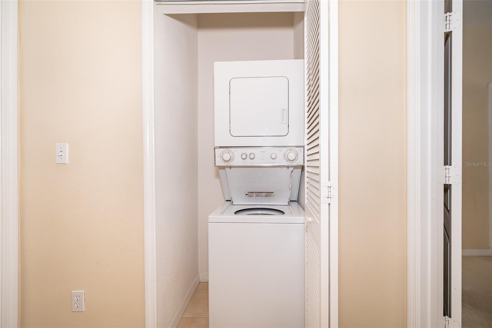 Image 17 of 31 For 10918 Savannah Wood Drive 10918