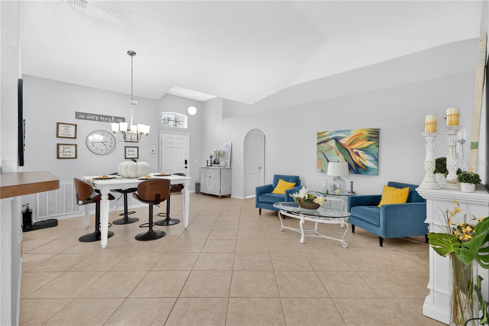 Image 5 of 25 For 5441 Silver Thistle Lane