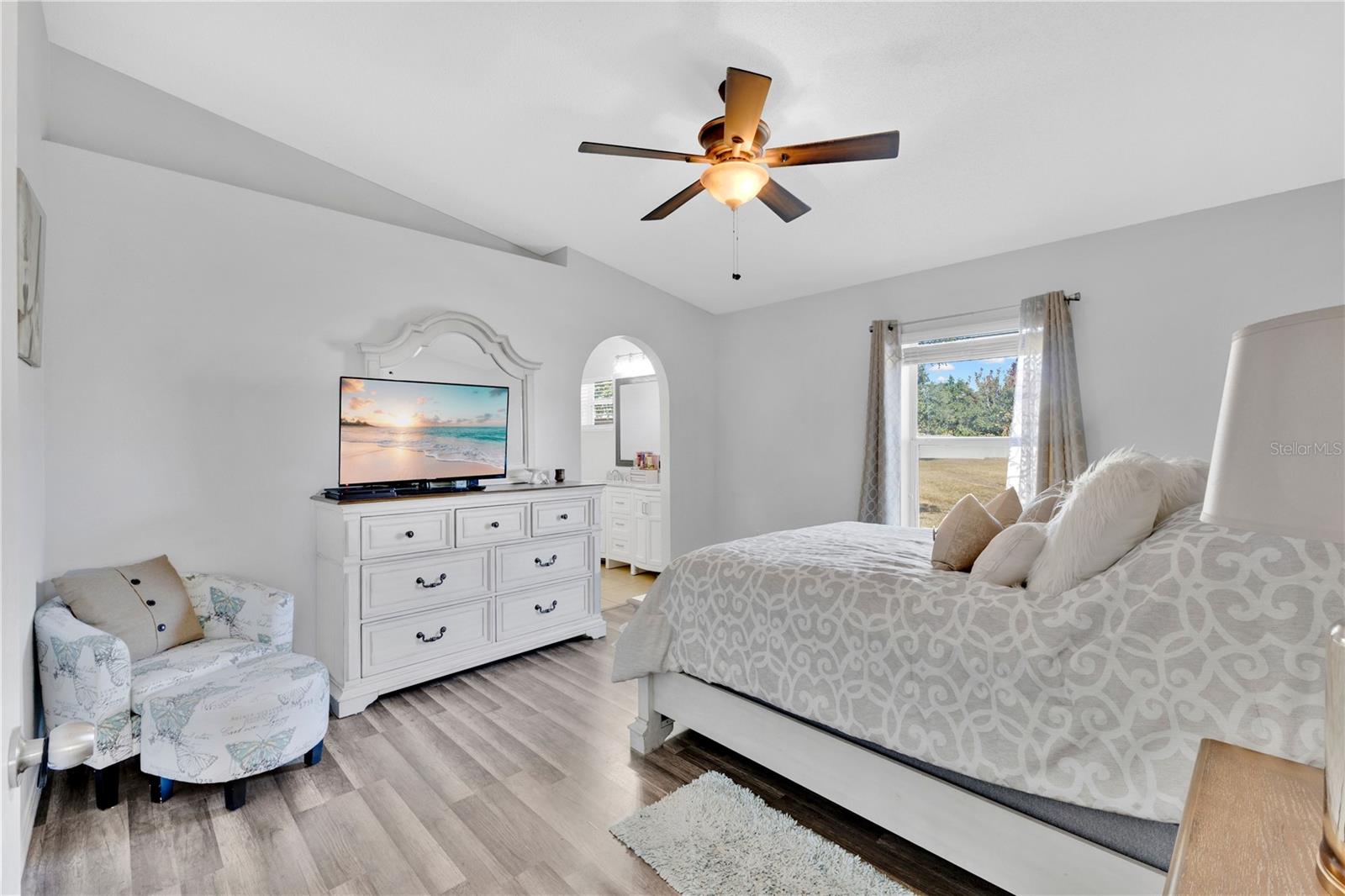 Image 9 of 25 For 5441 Silver Thistle Lane