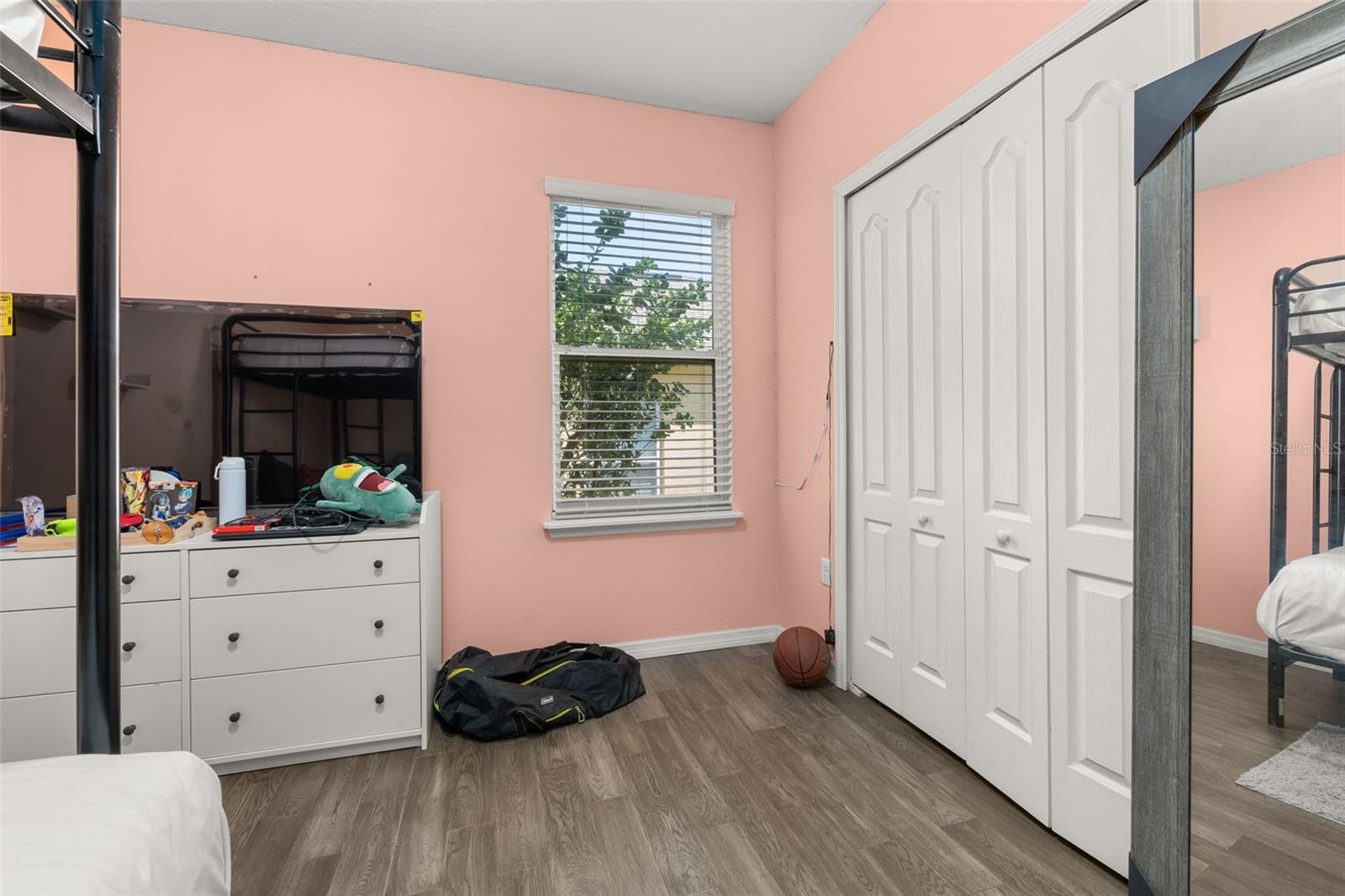 Image 25 of 47 For 6018 Fallglow Lane