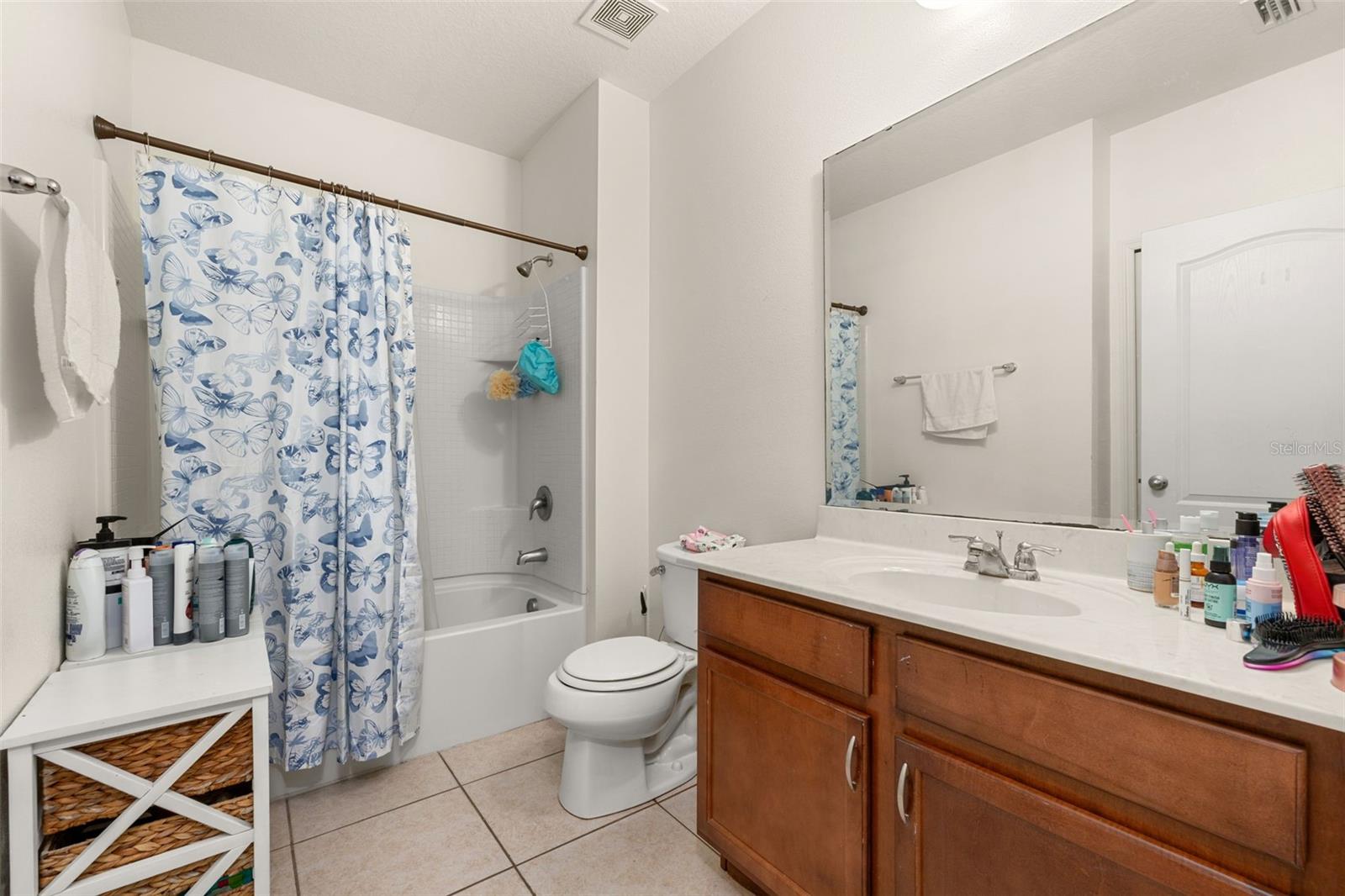 Image 30 of 47 For 6018 Fallglow Lane