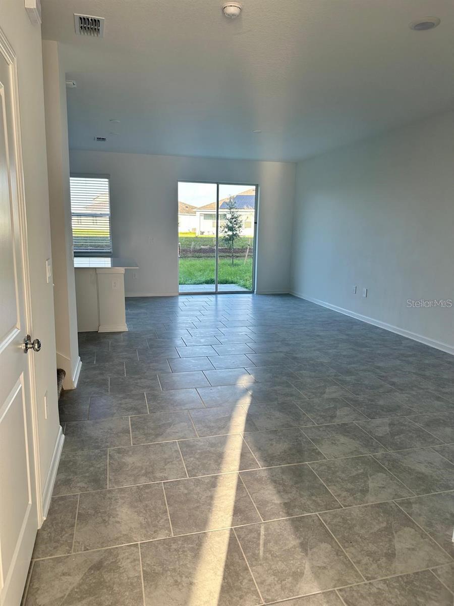 Image 4 of 15 For 2772 Pierr Street