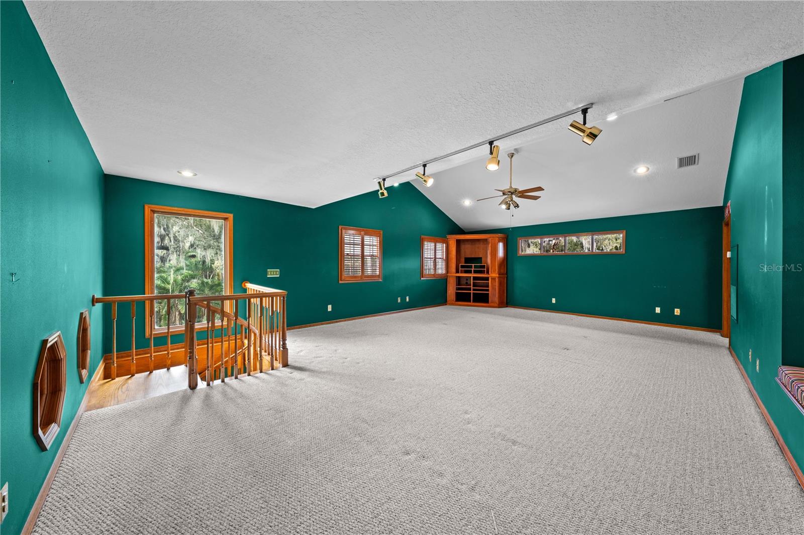 Image 39 of 56 For 1540 Grandview Boulevard