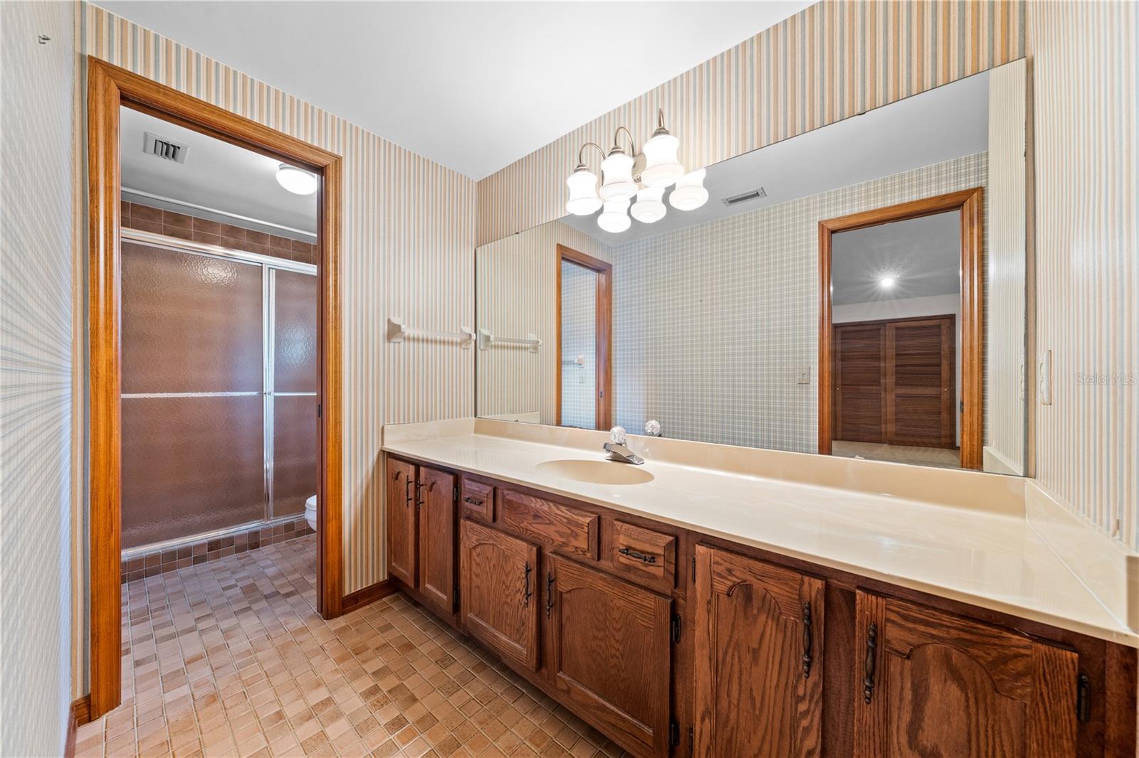 Image 42 of 56 For 1540 Grandview Boulevard