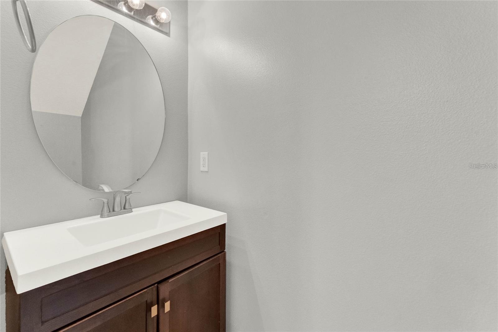 Image 11 of 26 For 437 Wilton Circle