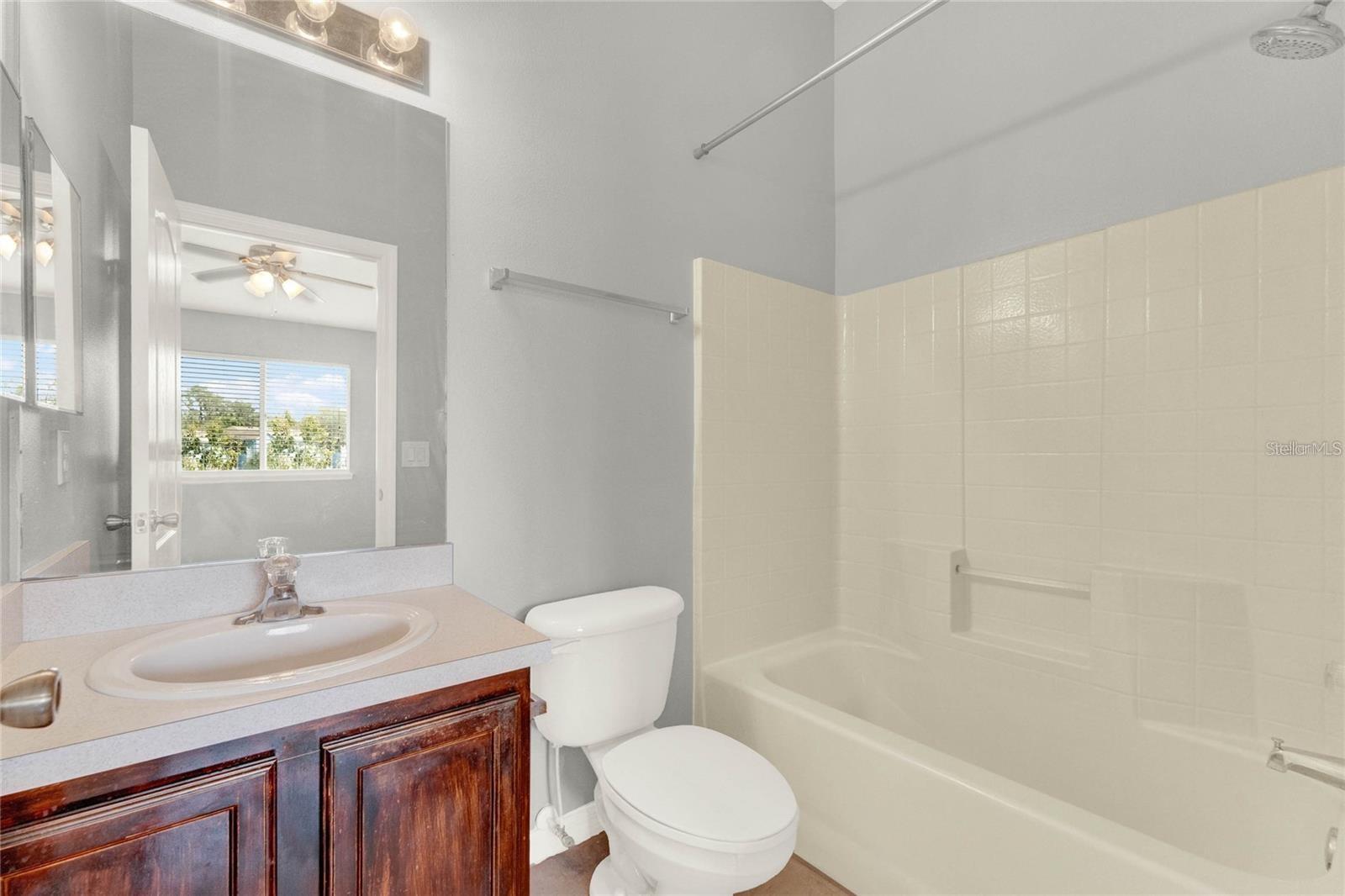 Image 14 of 26 For 437 Wilton Circle