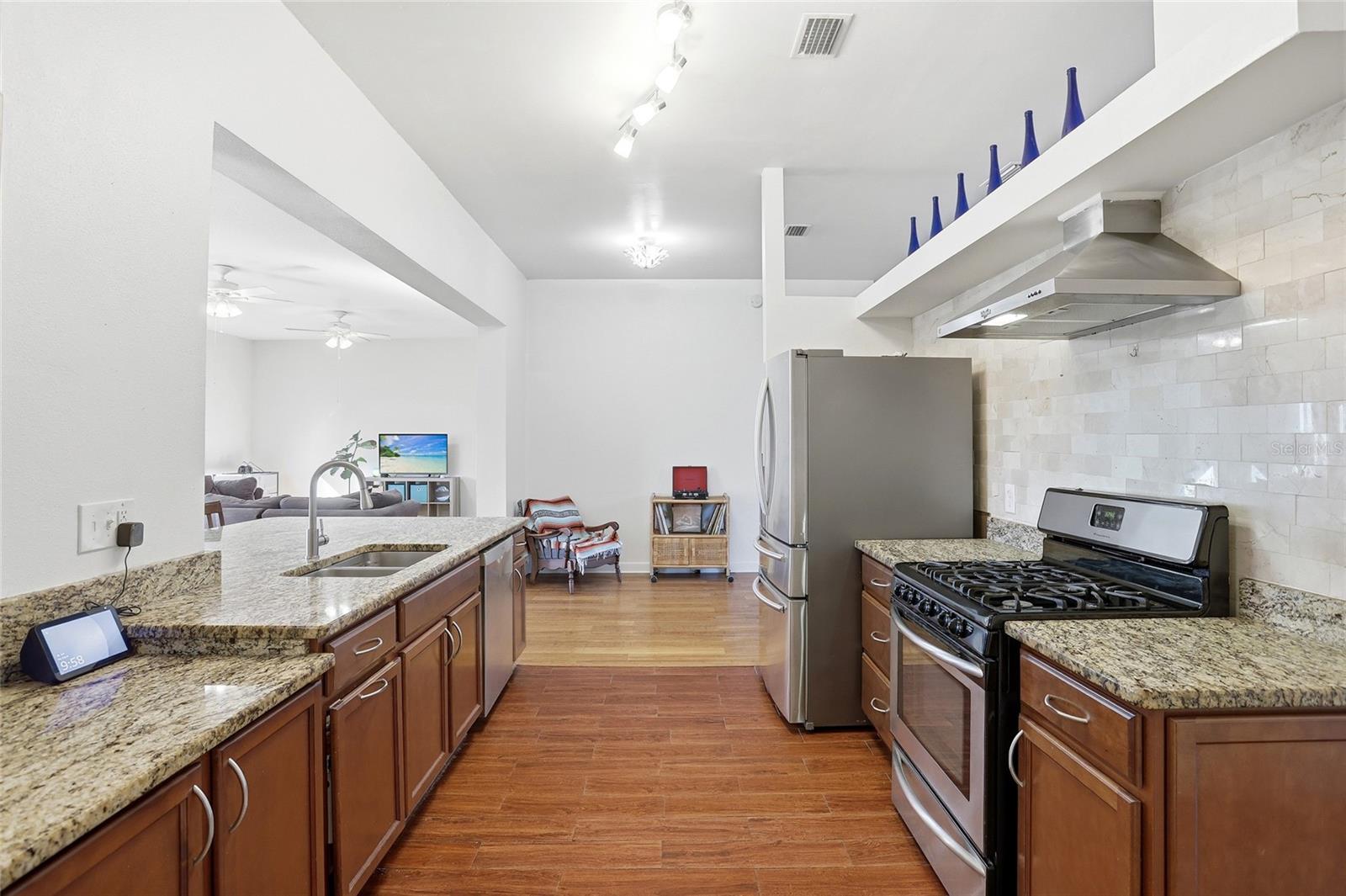 Image 20 of 40 For 5980 Ed Harris Court