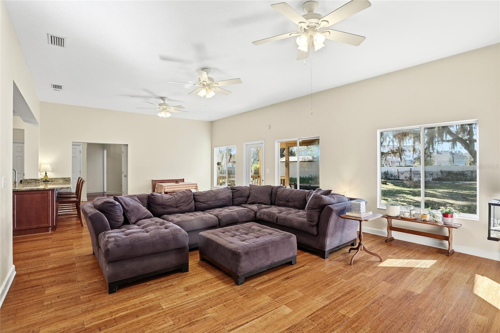 Image 26 of 40 For 5980 Ed Harris Court