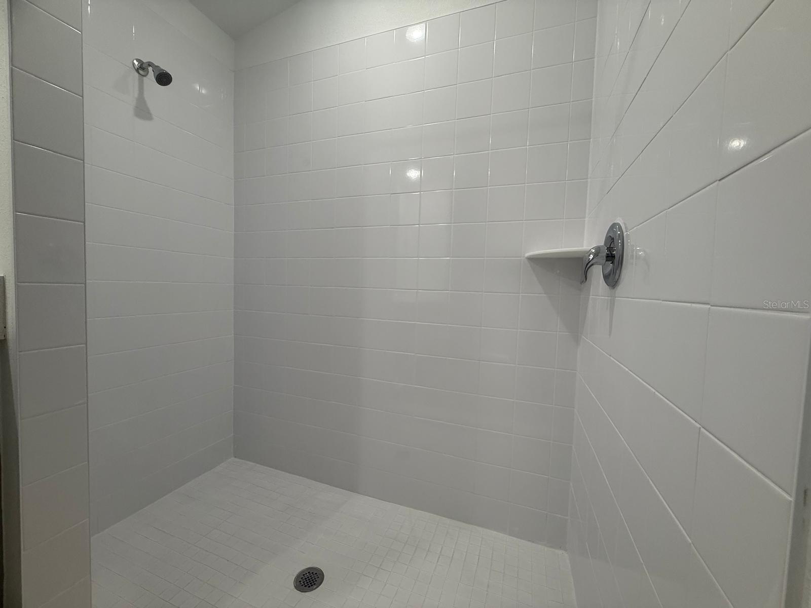 Image 18 of 33 For 5465 San Pietro Drive