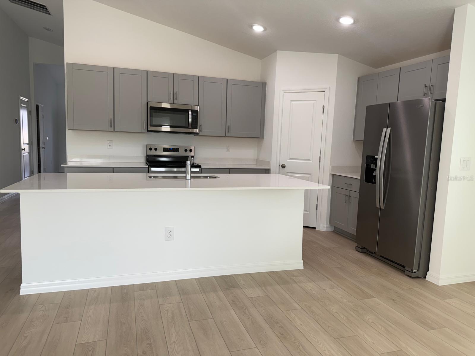 Image 7 of 33 For 5465 San Pietro Drive