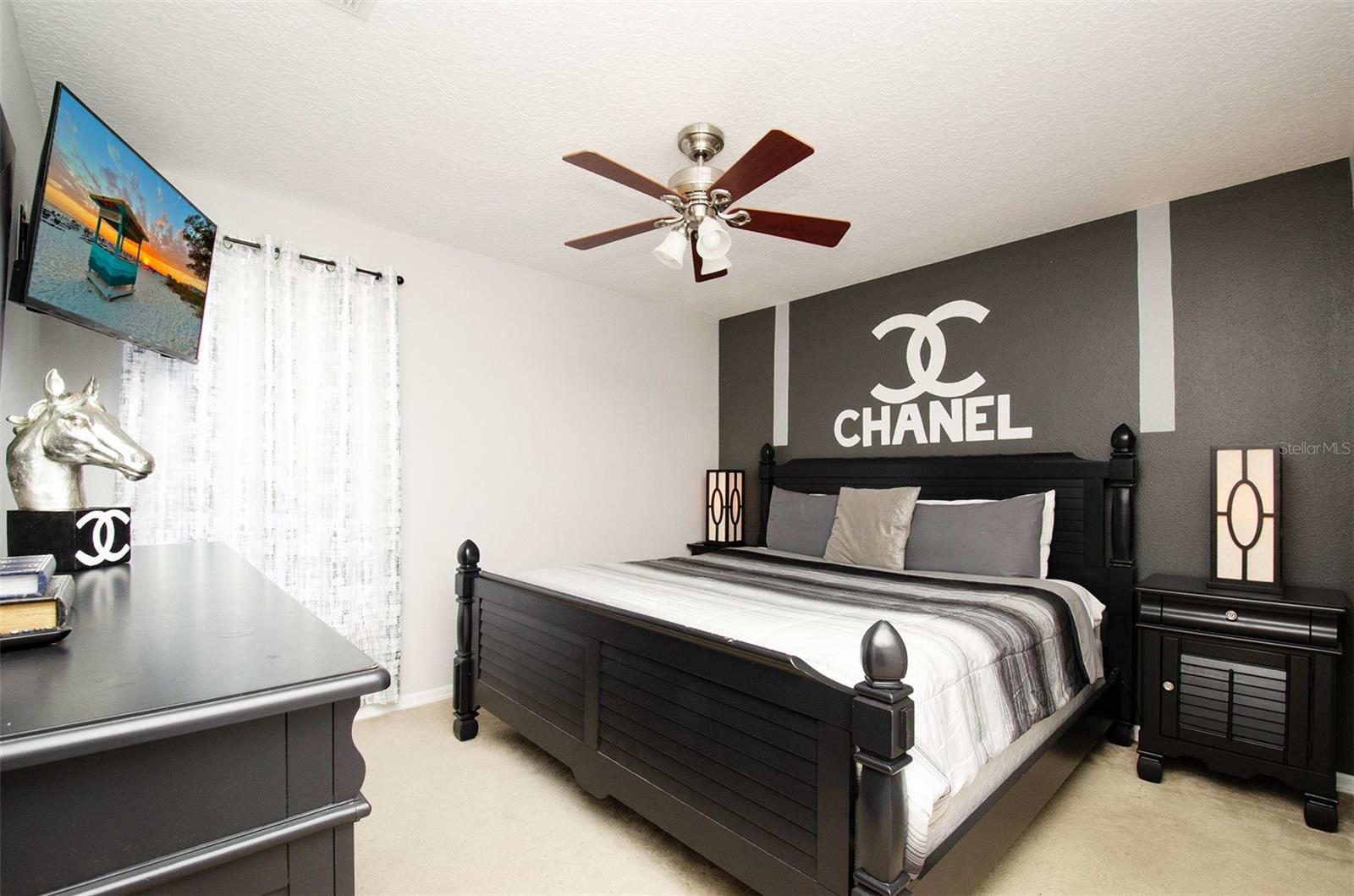 Image 21 of 35 For 2728 Formosa Boulevard