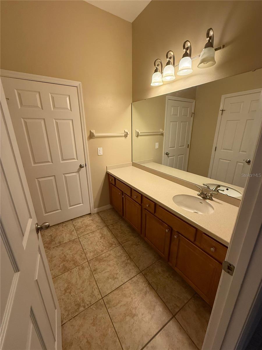 Image 10 of 19 For 14749 Brunswood Way