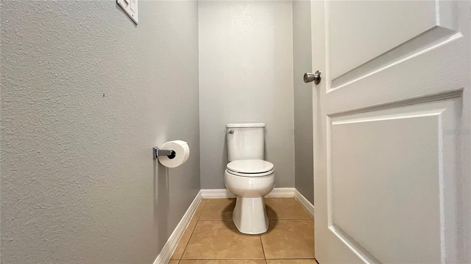 Image 29 of 41 For 3737 Maidencain Street