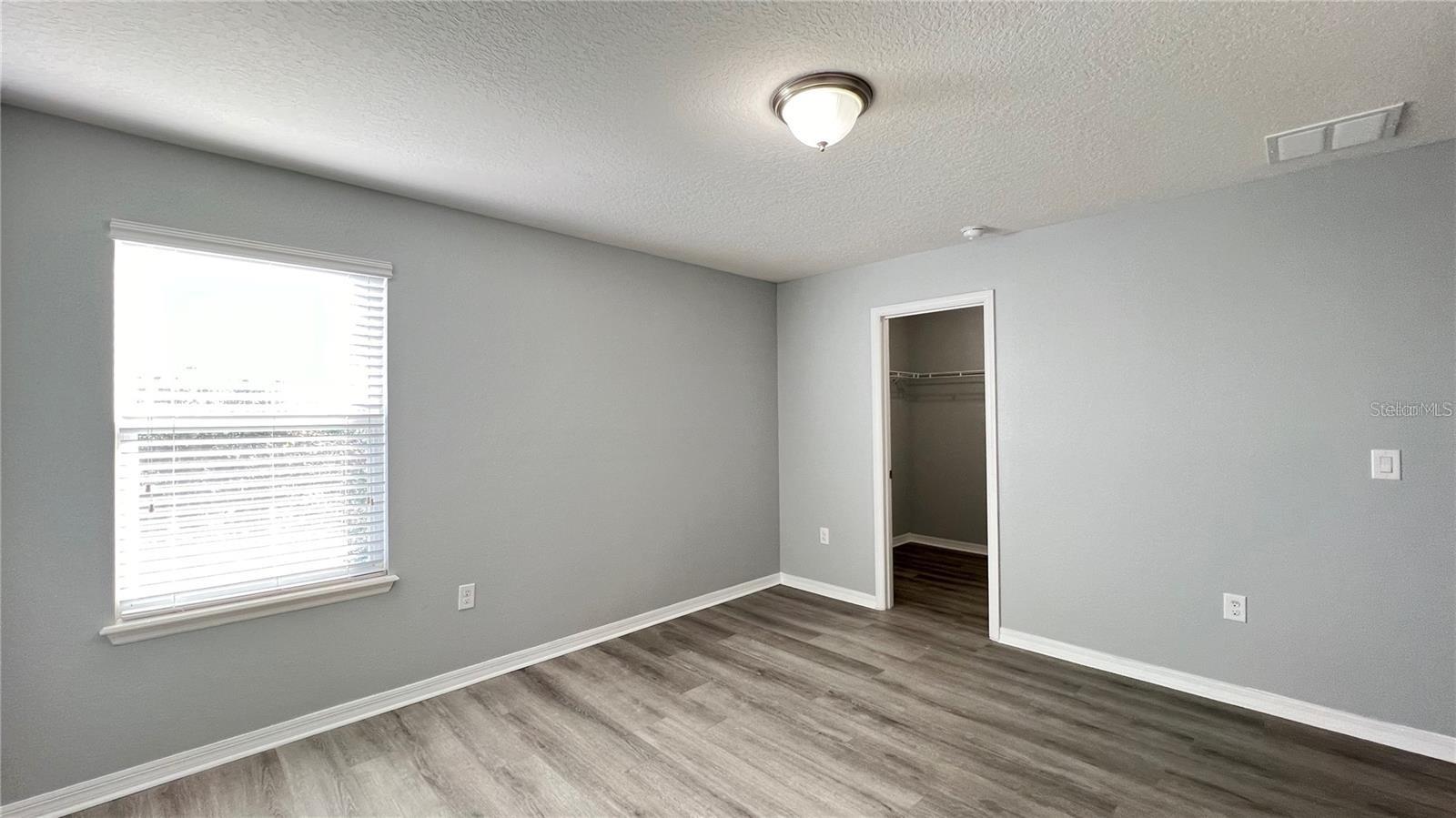 Image 31 of 41 For 3737 Maidencain Street