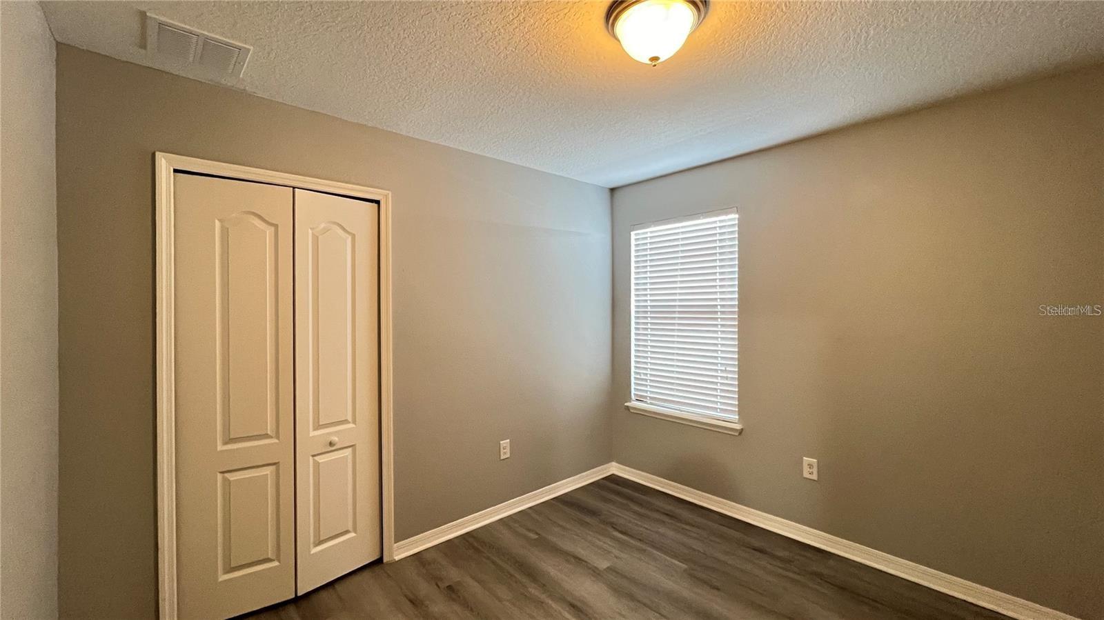 Image 34 of 41 For 3737 Maidencain Street