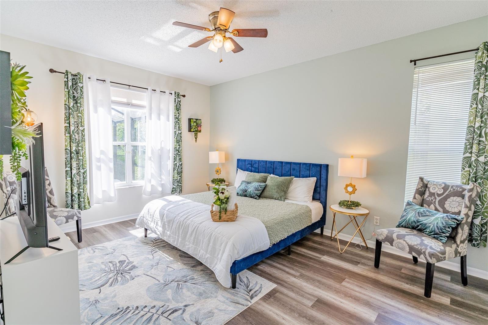 Image 14 of 61 For 8491 Oasis Key Cove