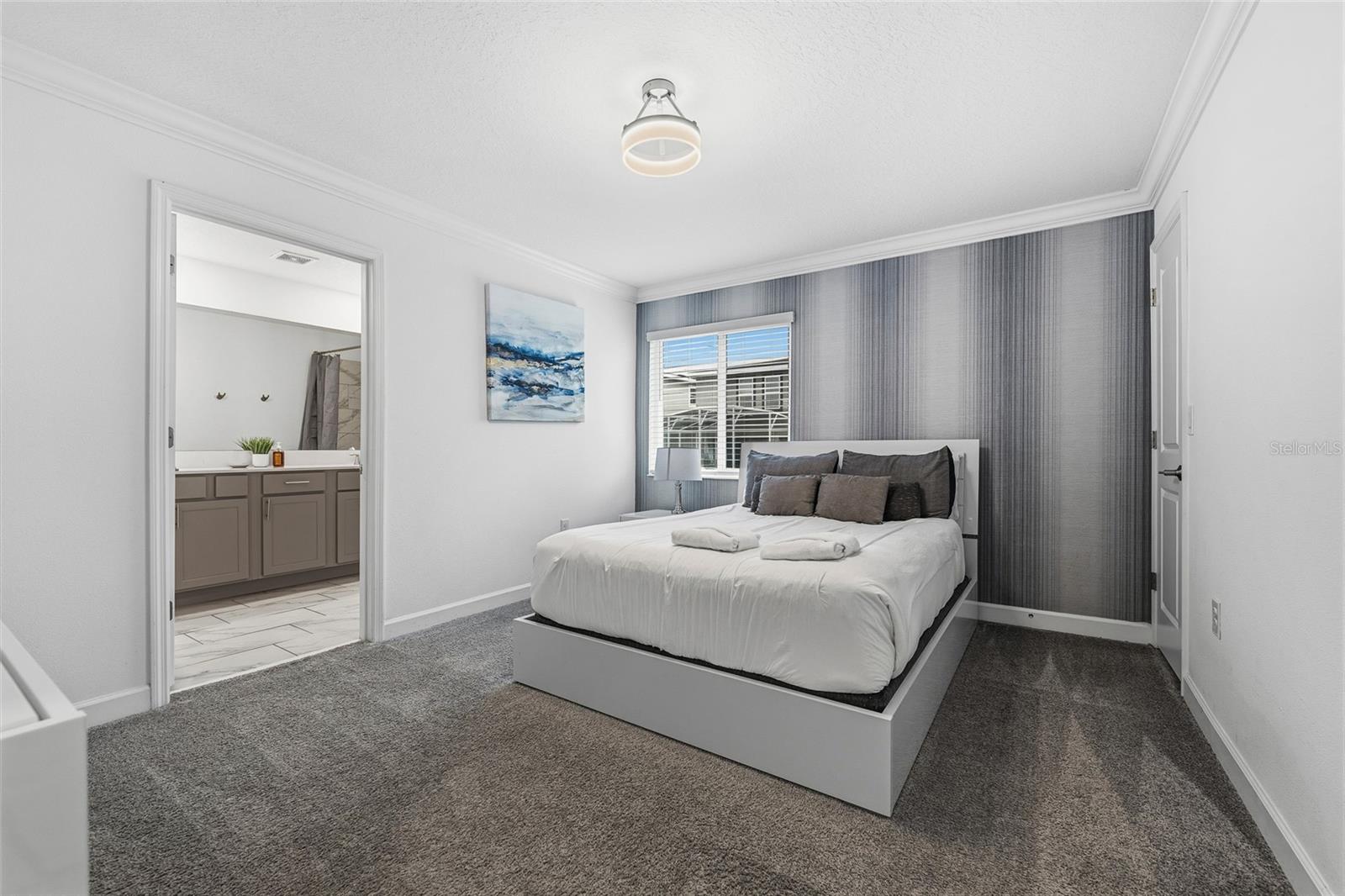 Image 14 of 48 For 976 Leader Street