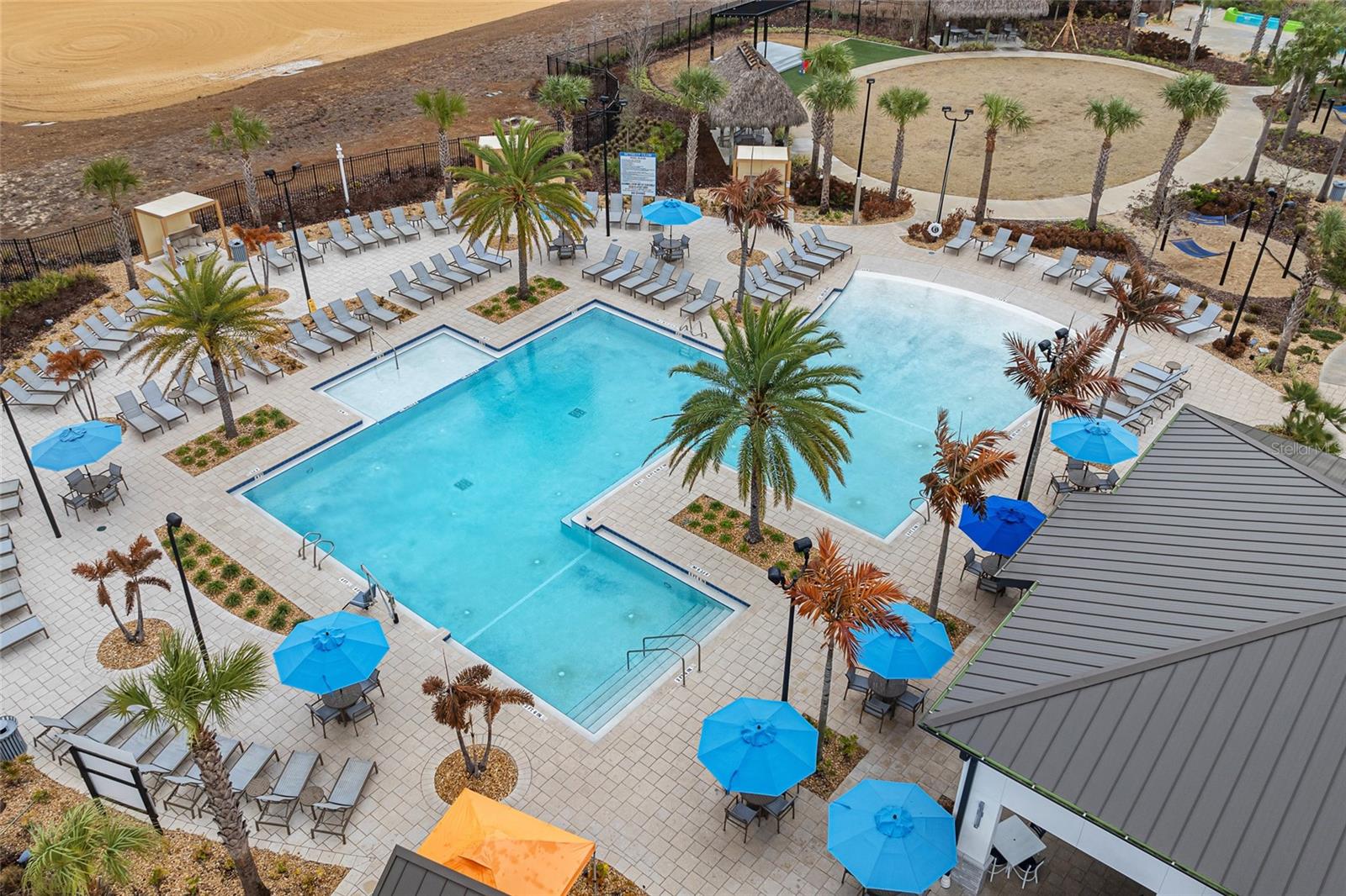 Image 27 of 48 For 976 Leader Street