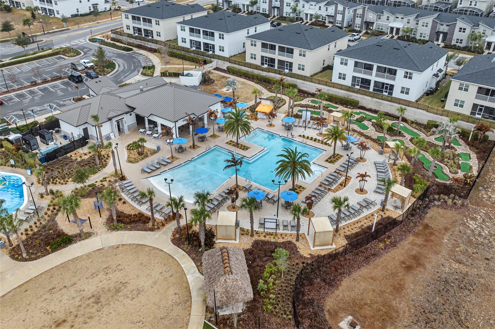 Image 28 of 48 For 976 Leader Street