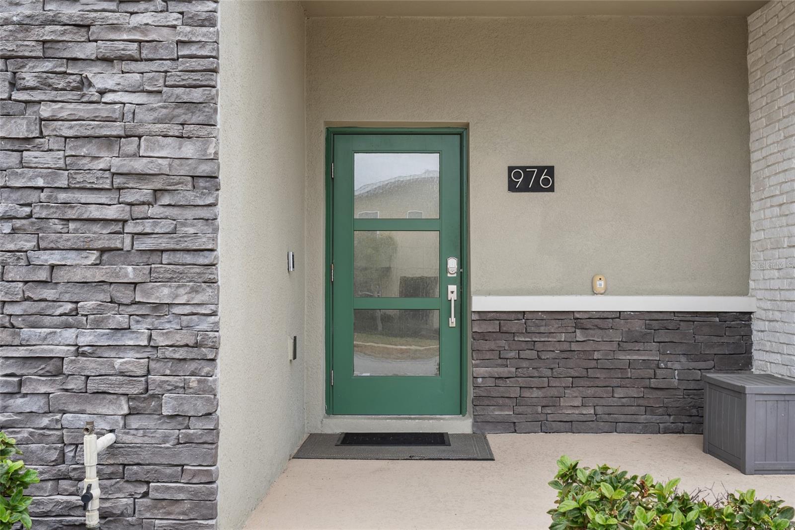 Image 3 of 48 For 976 Leader Street