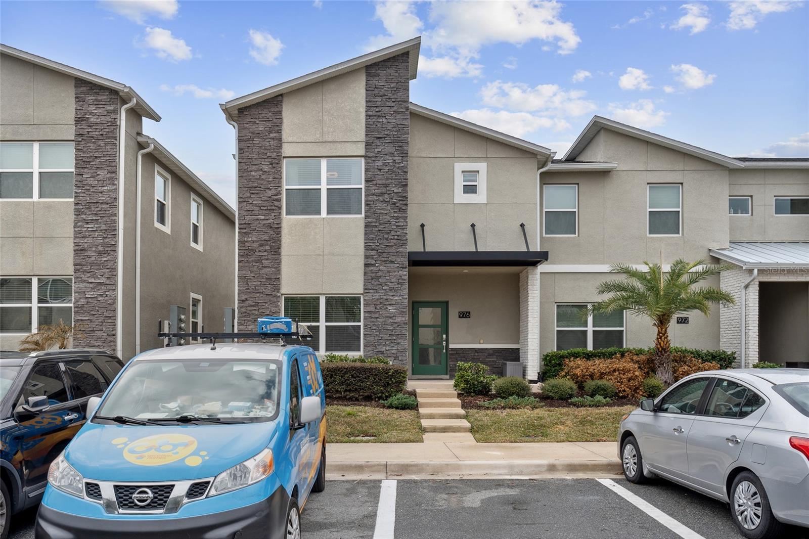 Image 37 of 48 For 976 Leader Street