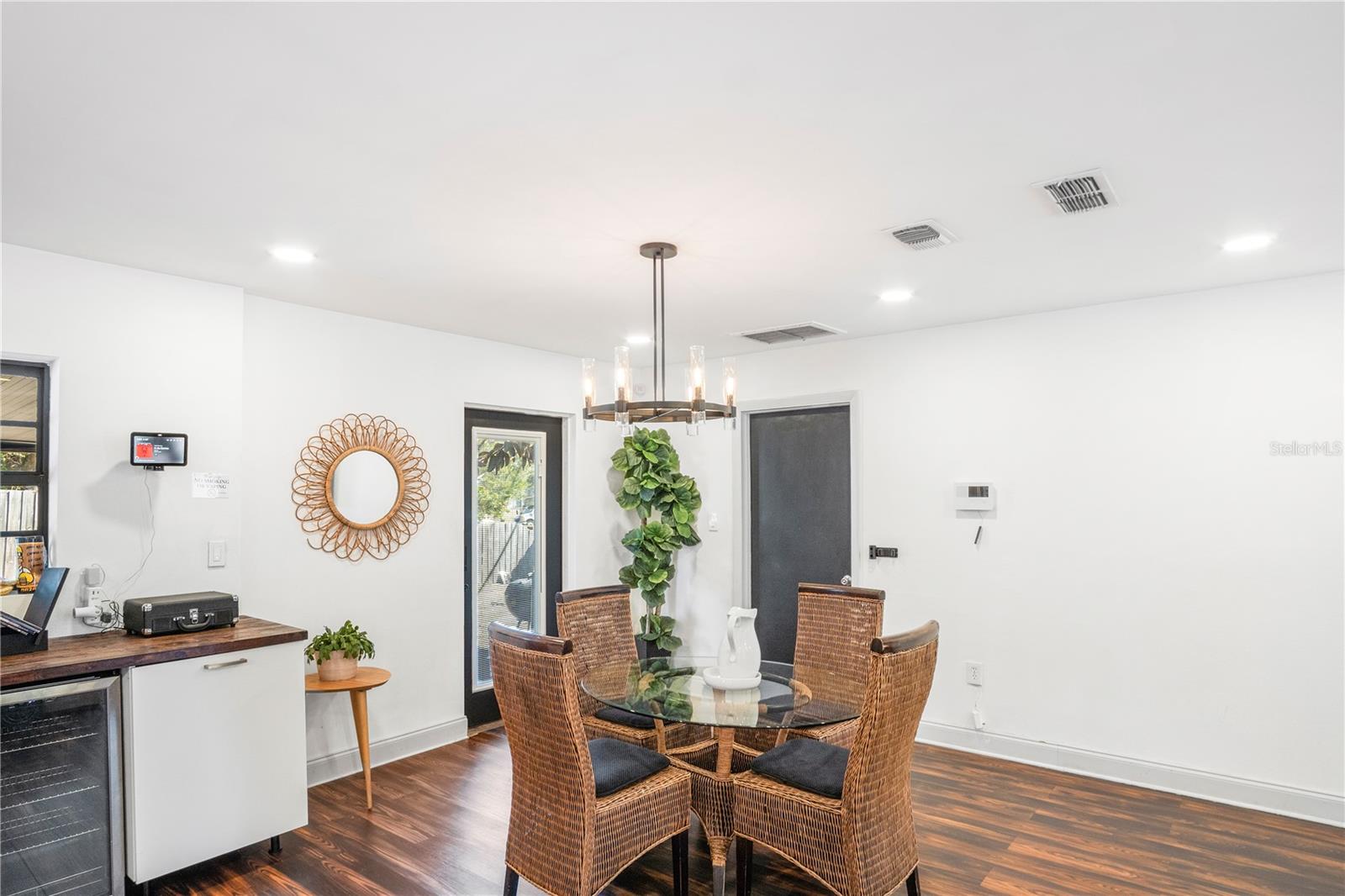 Image 12 of 28 For 2077 Floradell Place