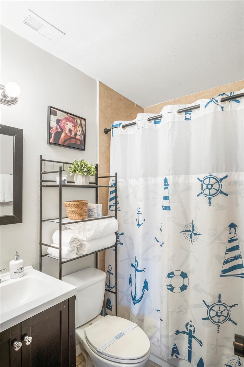 Image 14 of 28 For 2077 Floradell Place