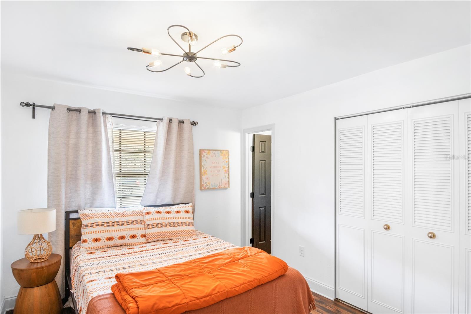 Image 18 of 28 For 2077 Floradell Place