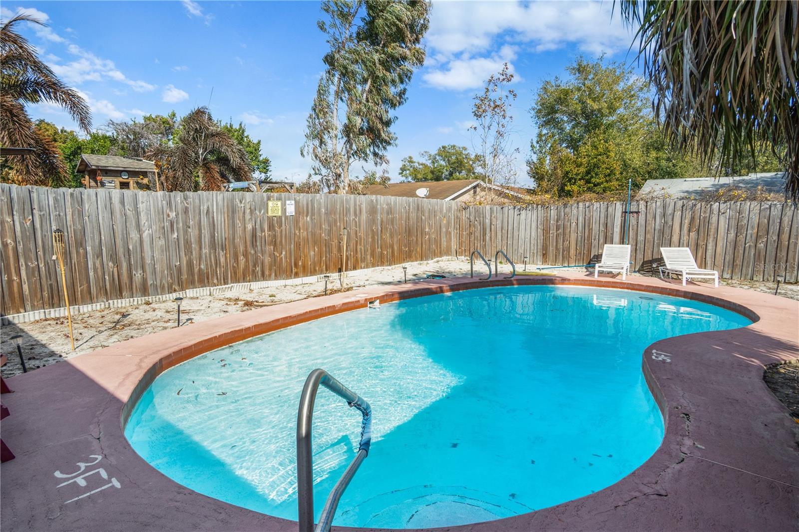 Image 26 of 28 For 2077 Floradell Place