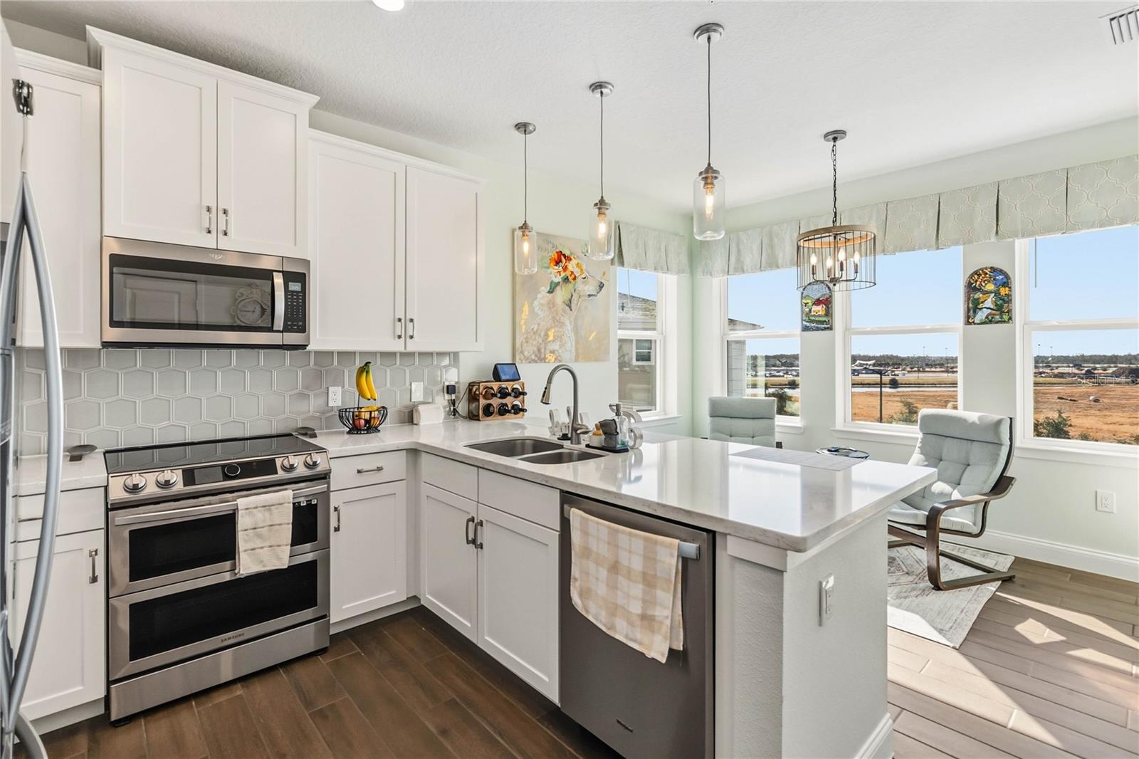 Image 19 of 51 For 7517 Laureate Boulevard 4402