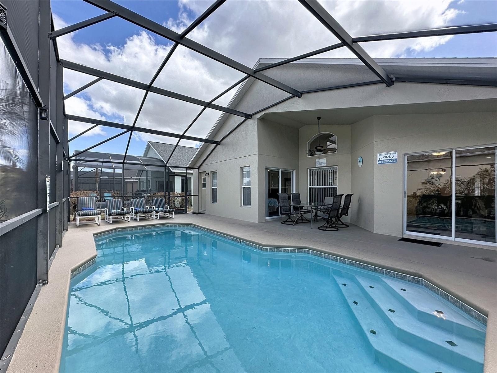 Image 23 of 79 For 1413 Park Place