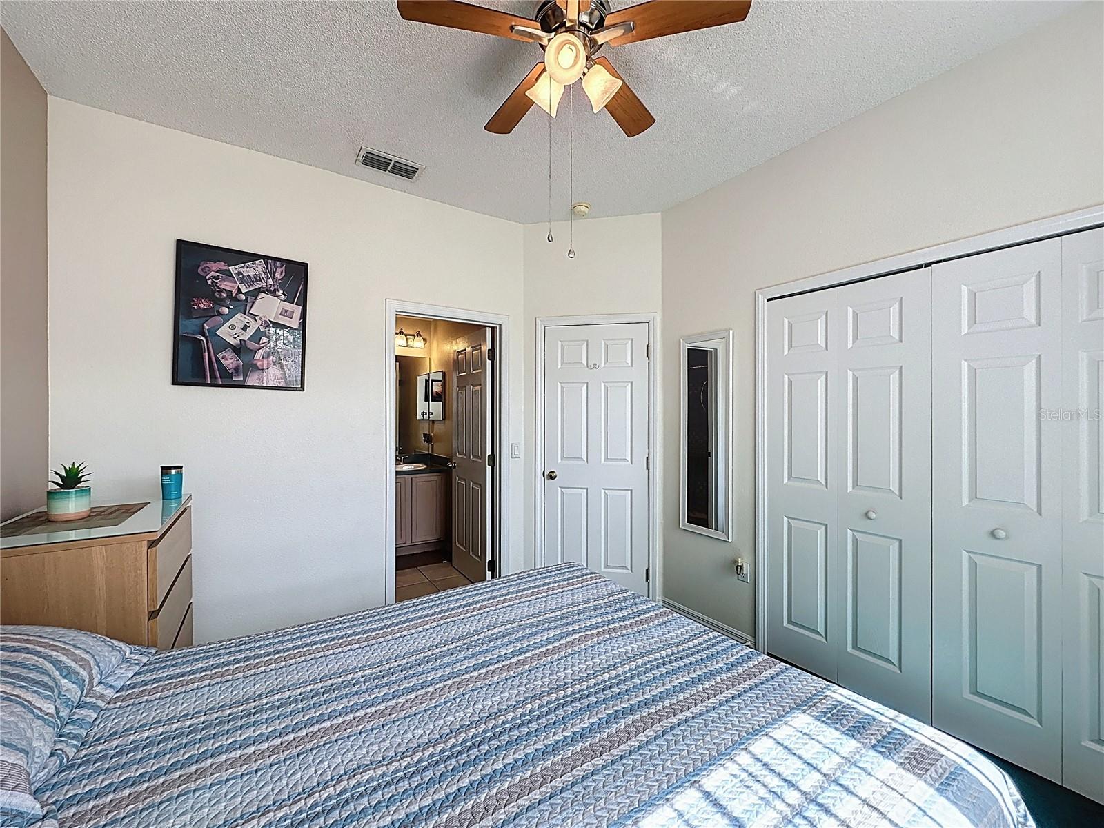 Image 26 of 79 For 1413 Park Place