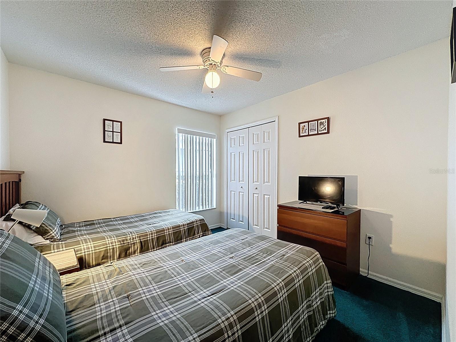 Image 30 of 79 For 1413 Park Place