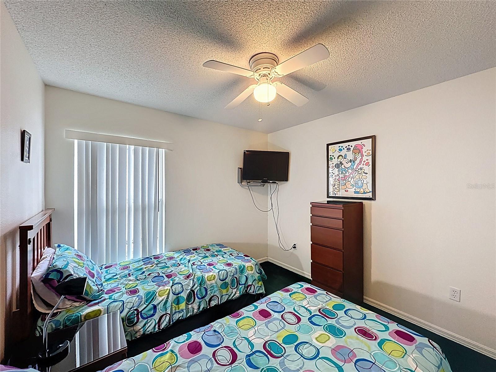 Image 36 of 79 For 1413 Park Place