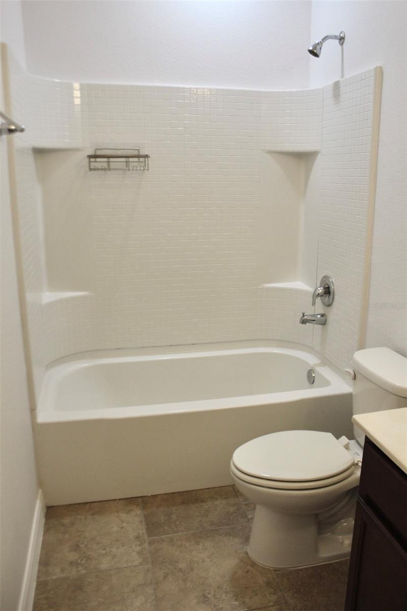 Image 18 of 22 For 6558 Goldenrod Road 78b