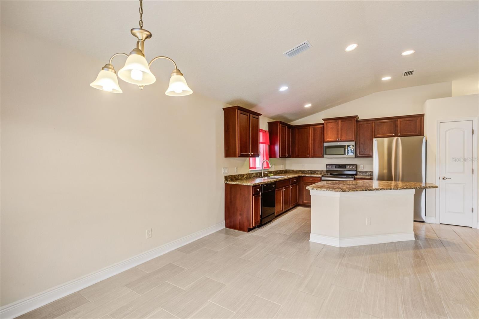 Image 13 of 35 For 1130 Sabine Lane