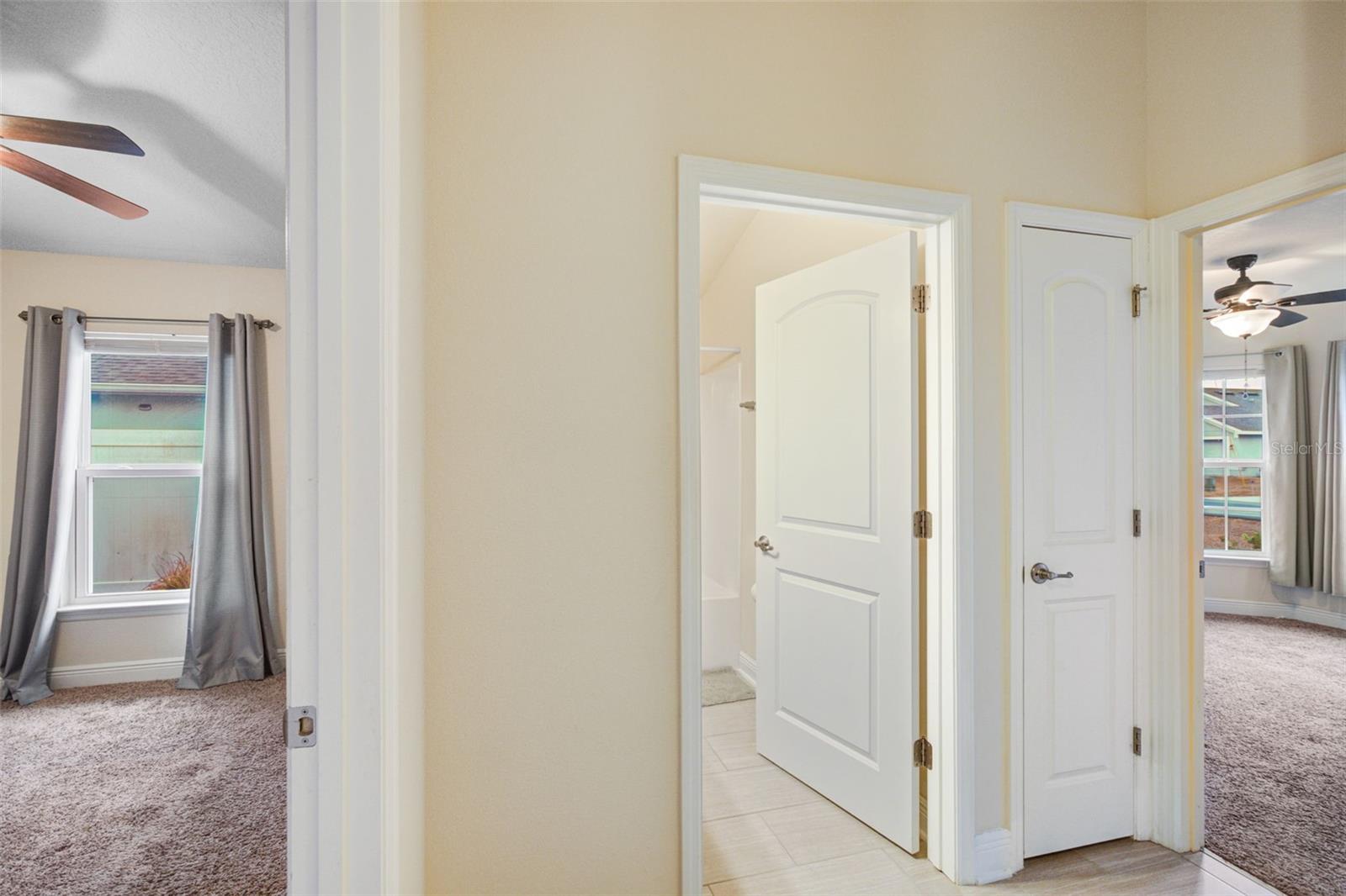 Image 21 of 35 For 1130 Sabine Lane