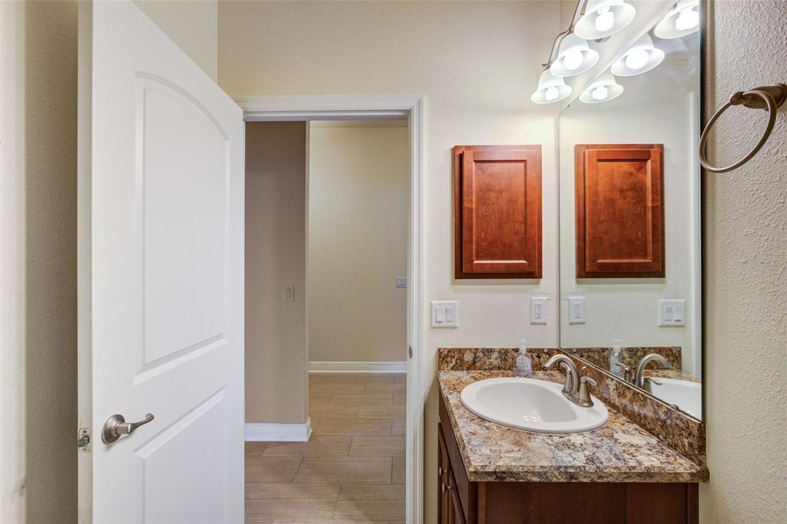 Image 27 of 35 For 1130 Sabine Lane