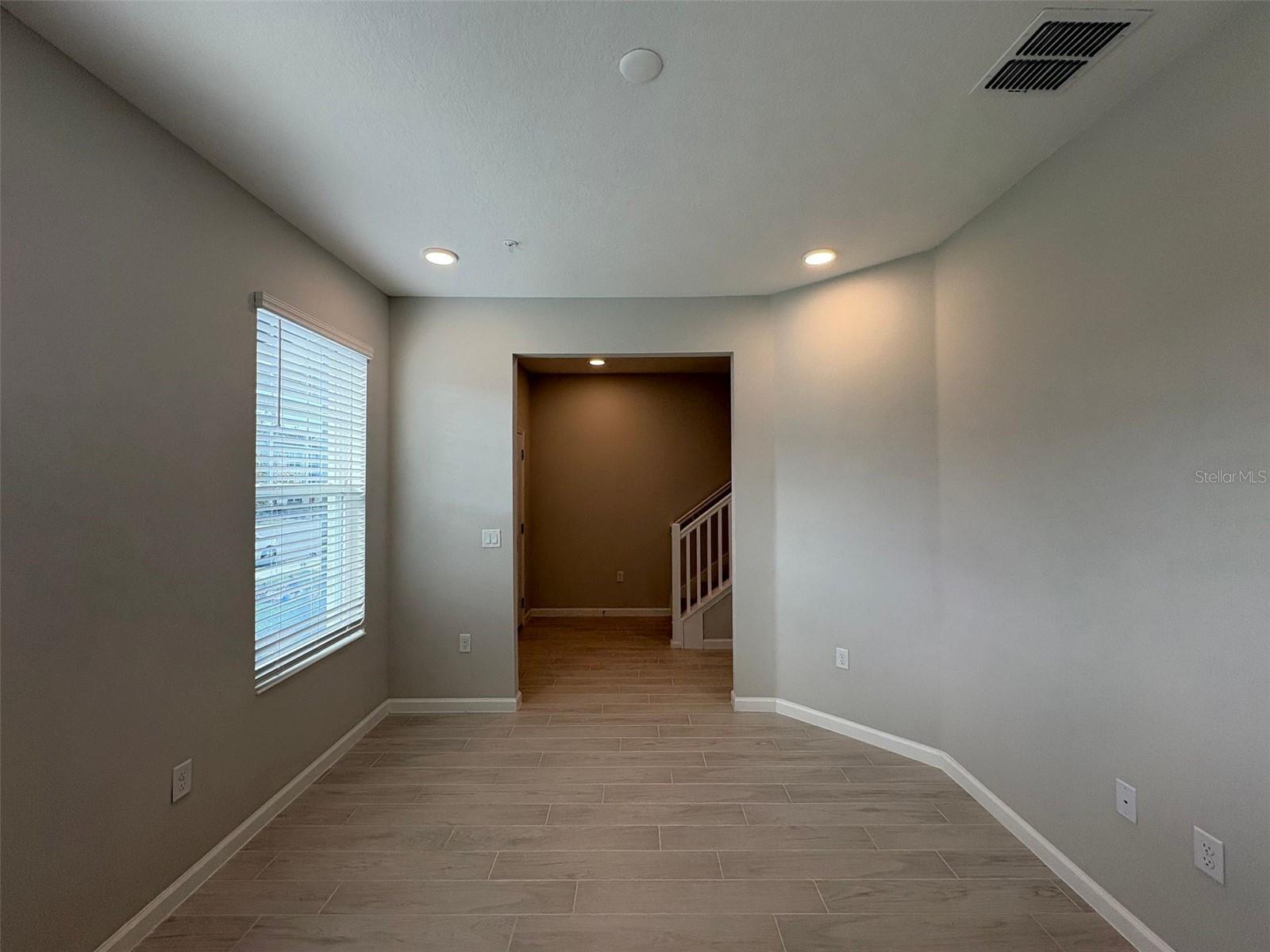 Image 18 of 30 For 627 Pothos Street