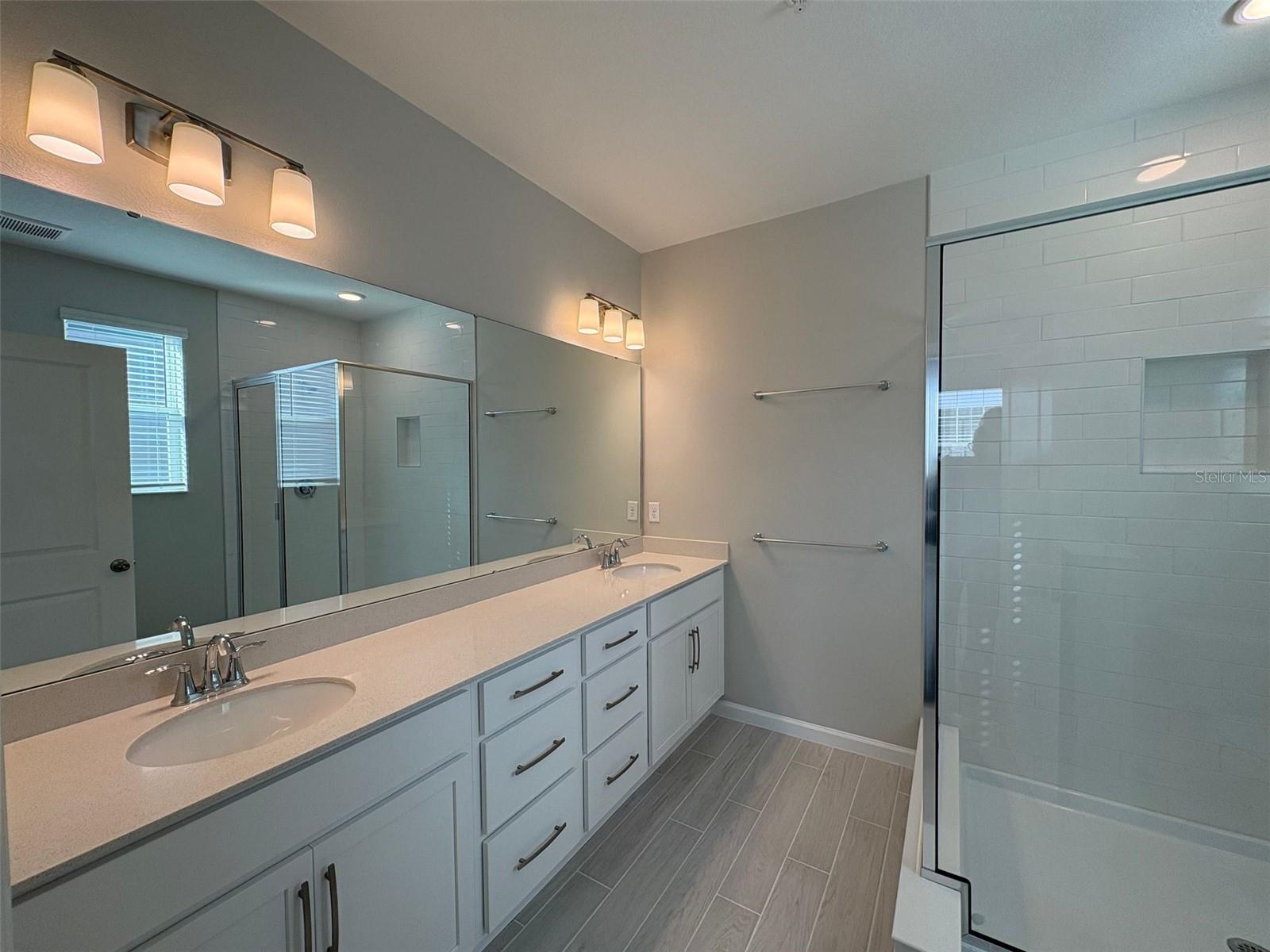 Image 24 of 30 For 627 Pothos Street