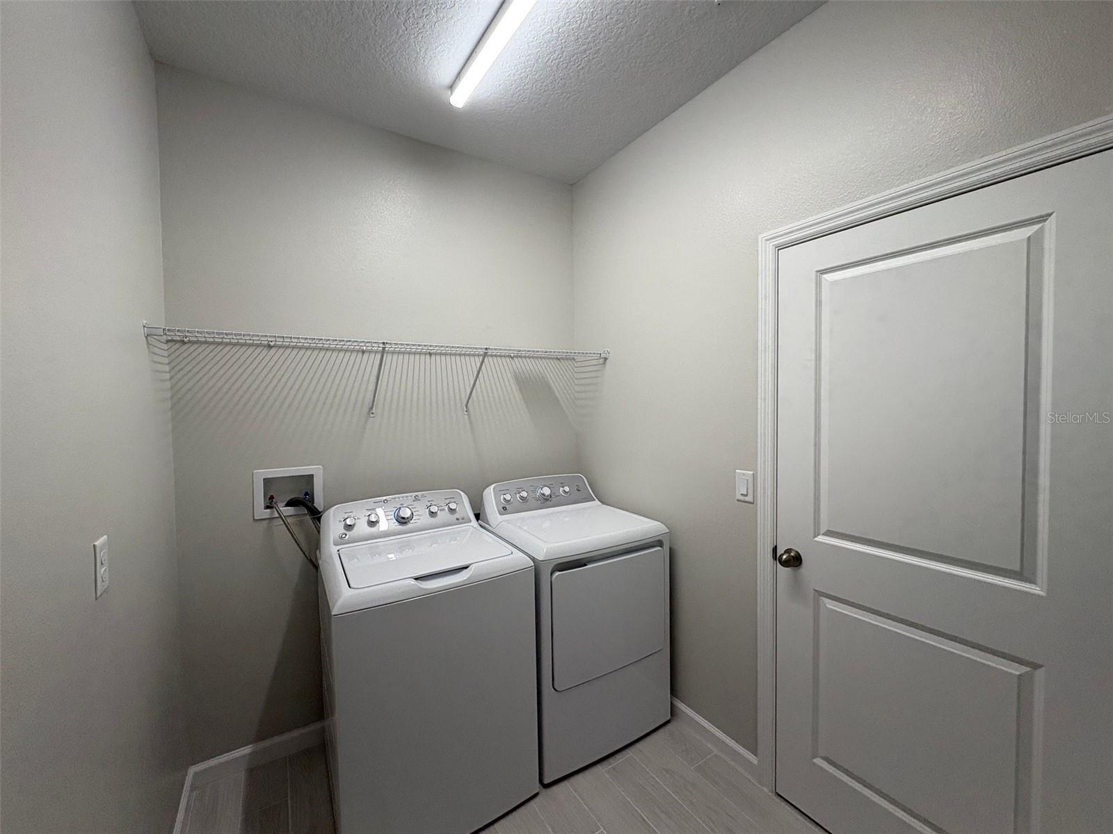 Image 28 of 30 For 627 Pothos Street