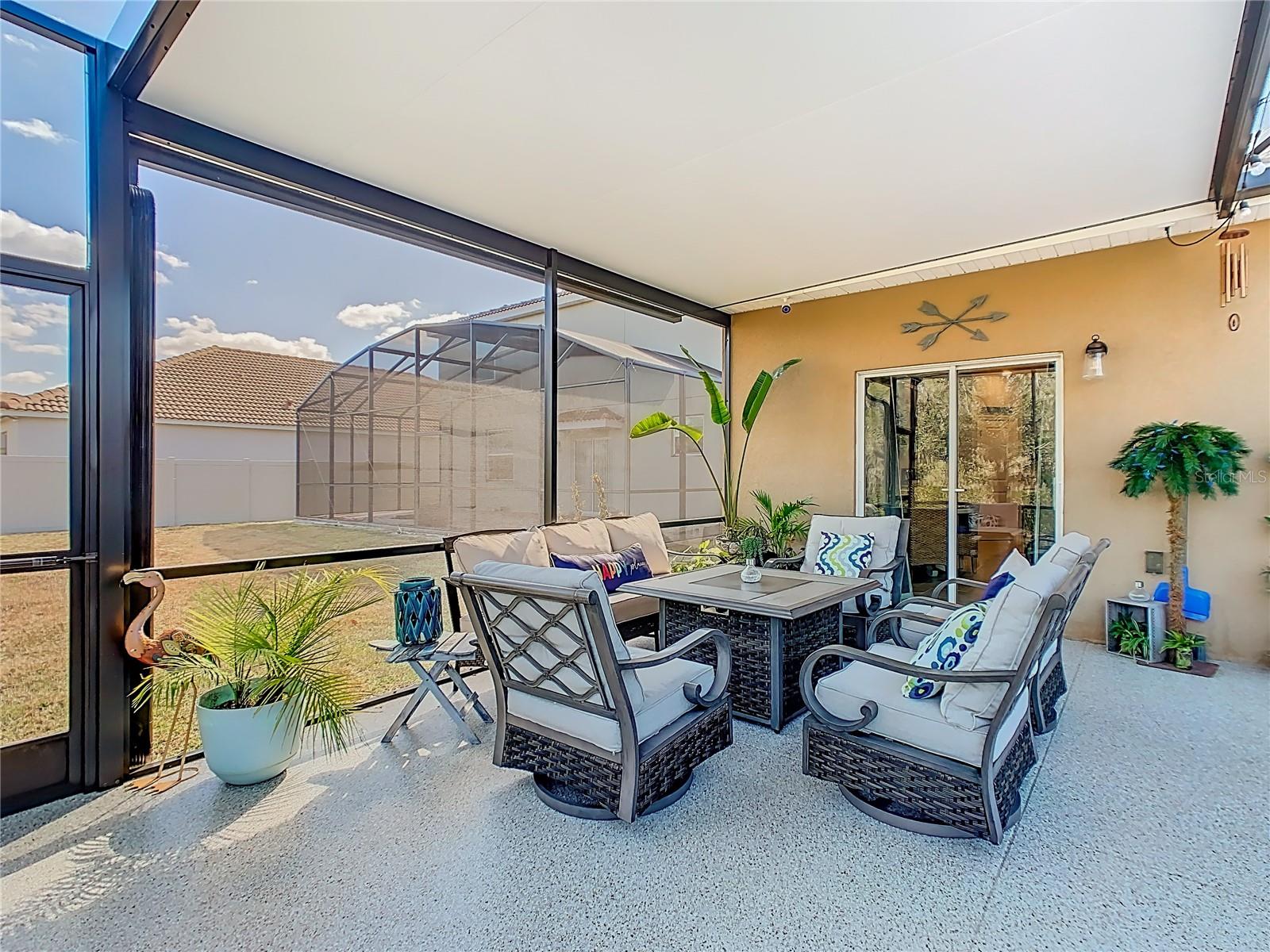 Image 35 of 62 For 1055 Oak Bluff Drive