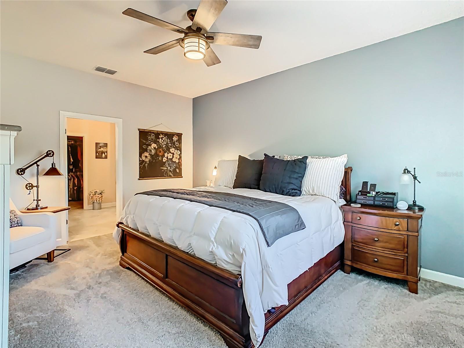 Image 4 of 62 For 1055 Oak Bluff Drive