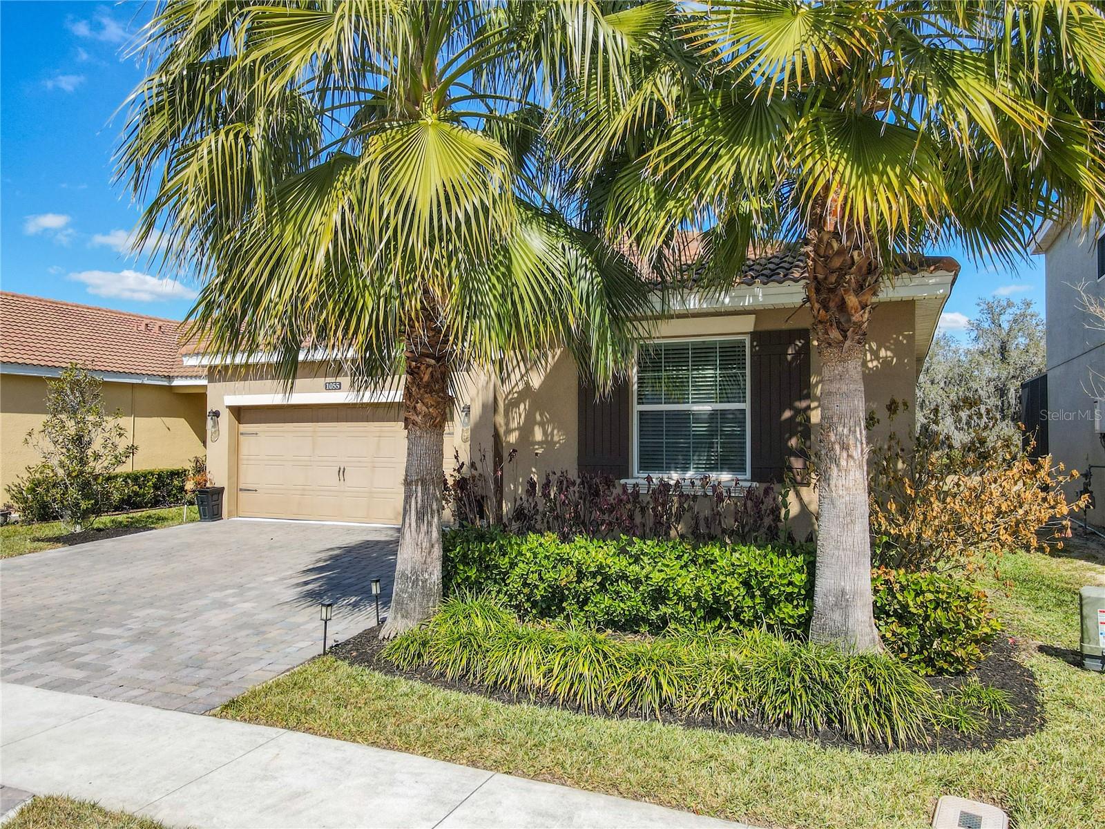 Image 7 of 62 For 1055 Oak Bluff Drive