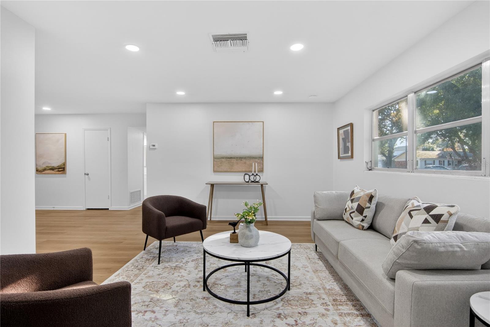 Image 10 of 48 For 613 Marshall Street