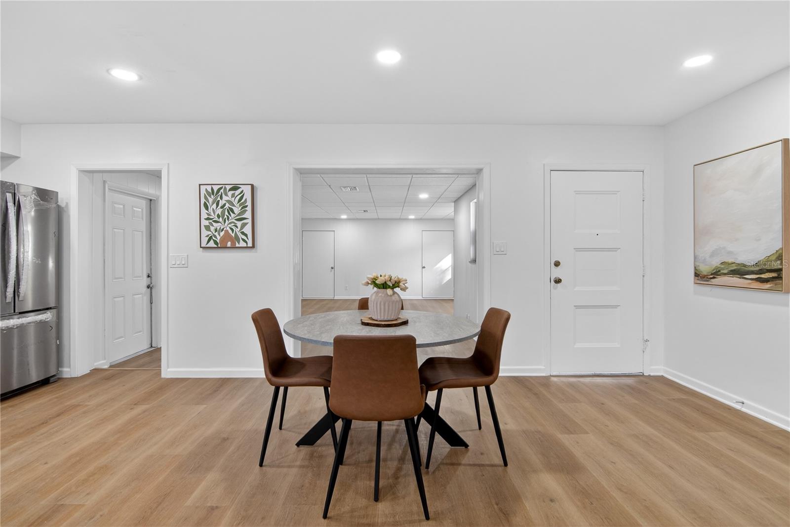 Image 16 of 48 For 613 Marshall Street