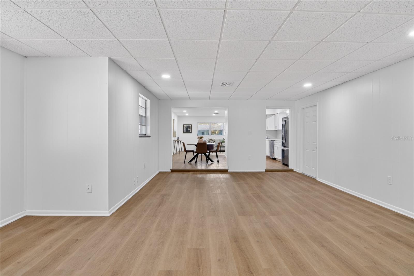 Image 22 of 48 For 613 Marshall Street