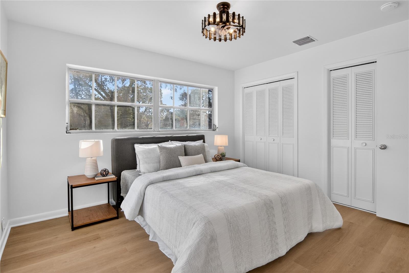 Image 33 of 48 For 613 Marshall Street