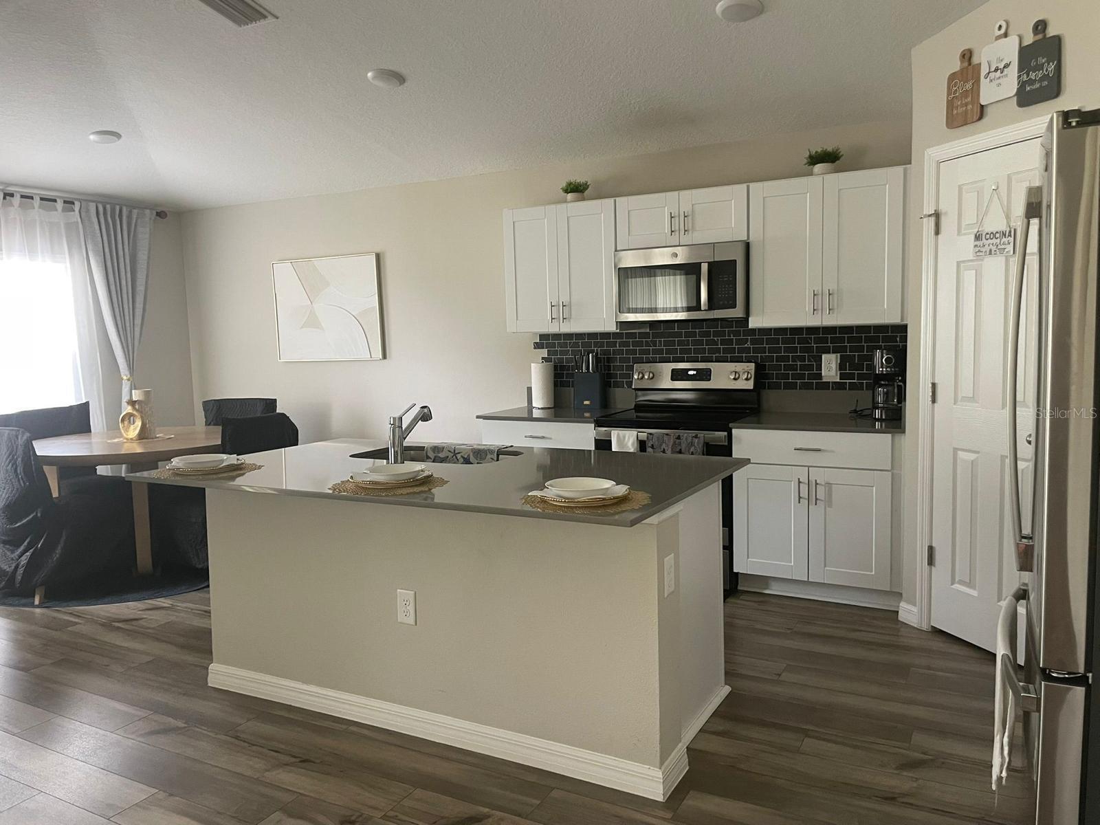 Image 4 of 54 For 5365 Maddie Drive