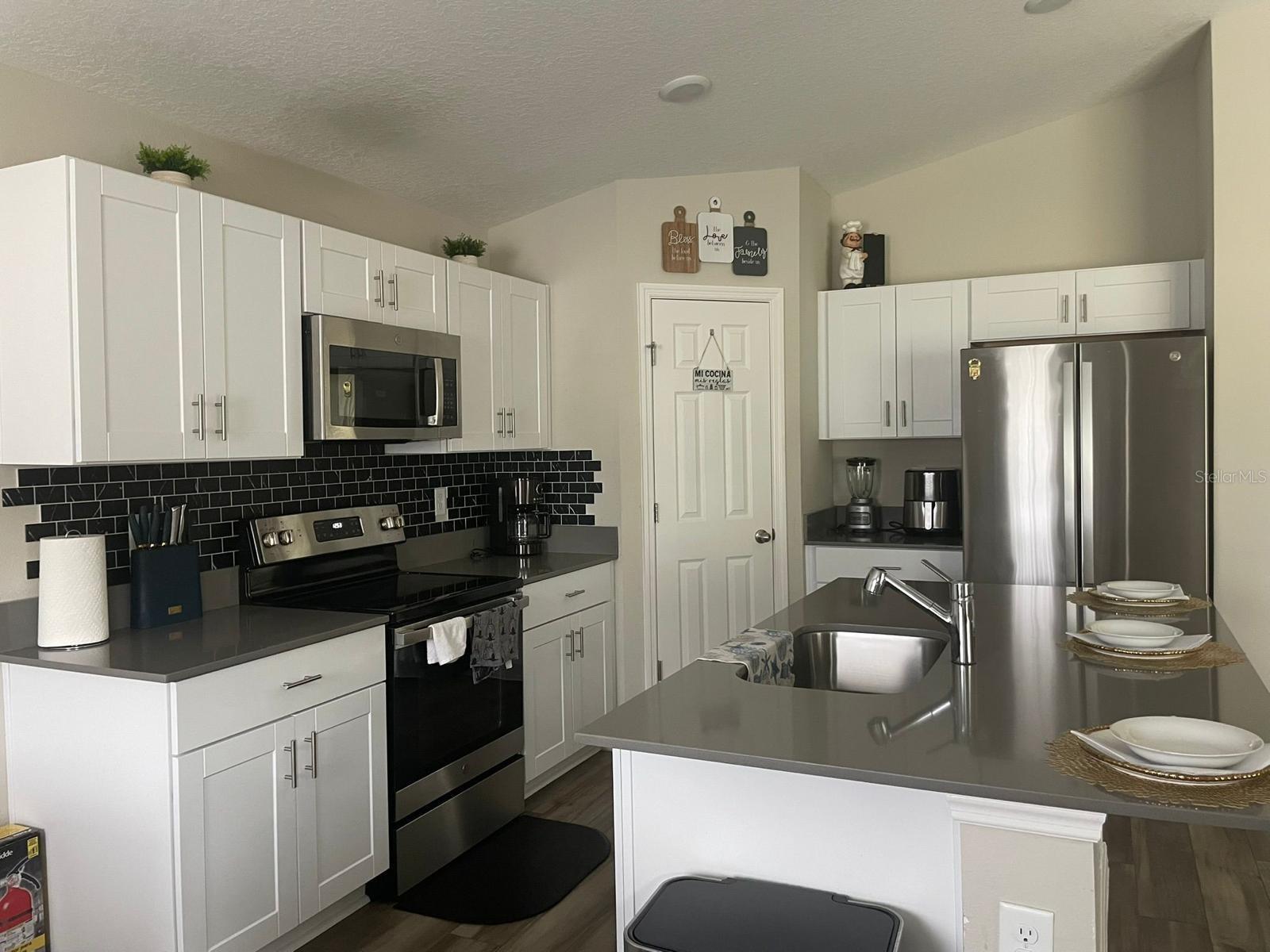 Image 6 of 54 For 5365 Maddie Drive